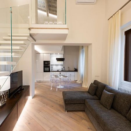 Dolce Vita Apartament ฟลอเรนซ์ ภายนอก รูปภาพ