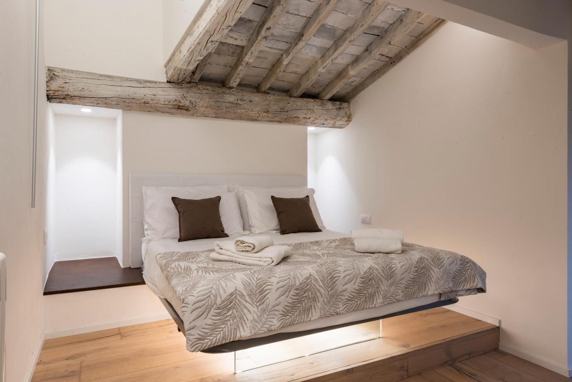 Dolce Vita Apartament ฟลอเรนซ์ ภายนอก รูปภาพ